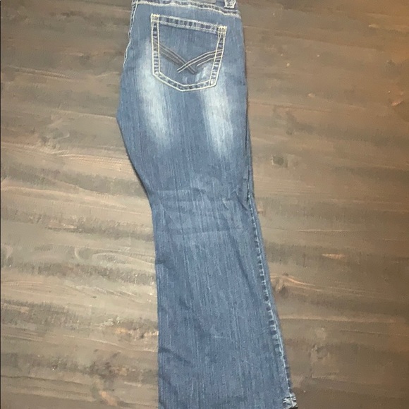 Jeans - Picture 2 of 2